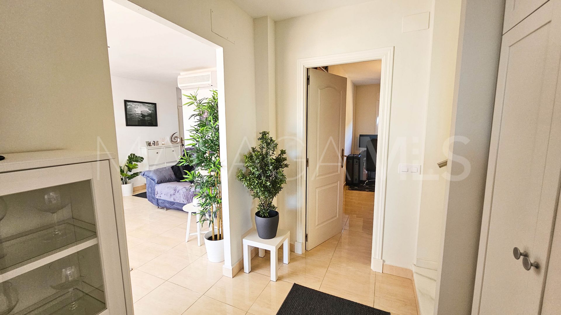 Zweistöckiges penthouse for sale in La Duquesa