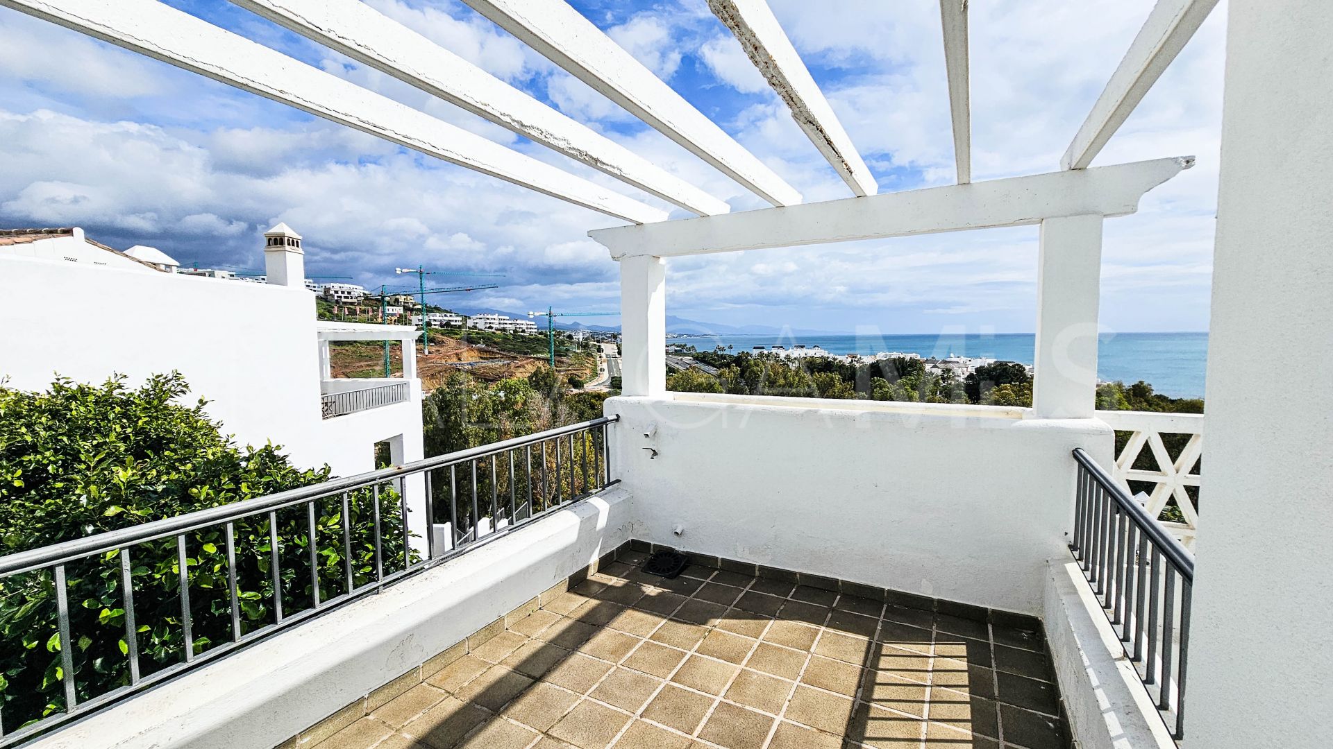 Appartement terrasse for sale in Bahia de Casares