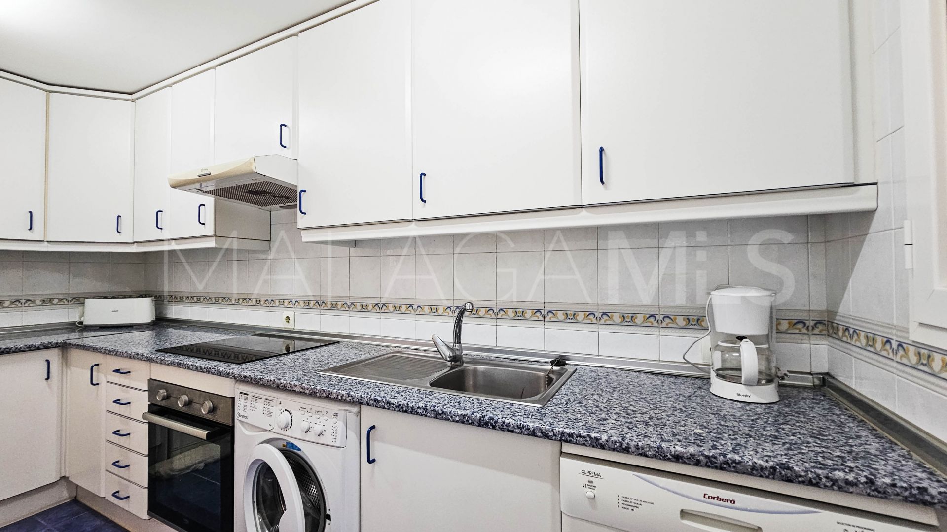 Appartement terrasse for sale in Bahia de Casares