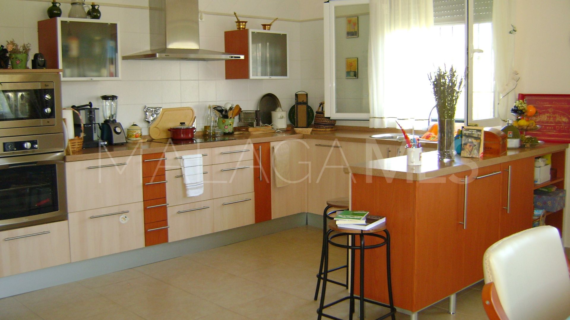 Se vende chalet in Cuevas del Becerro with 3 bedrooms