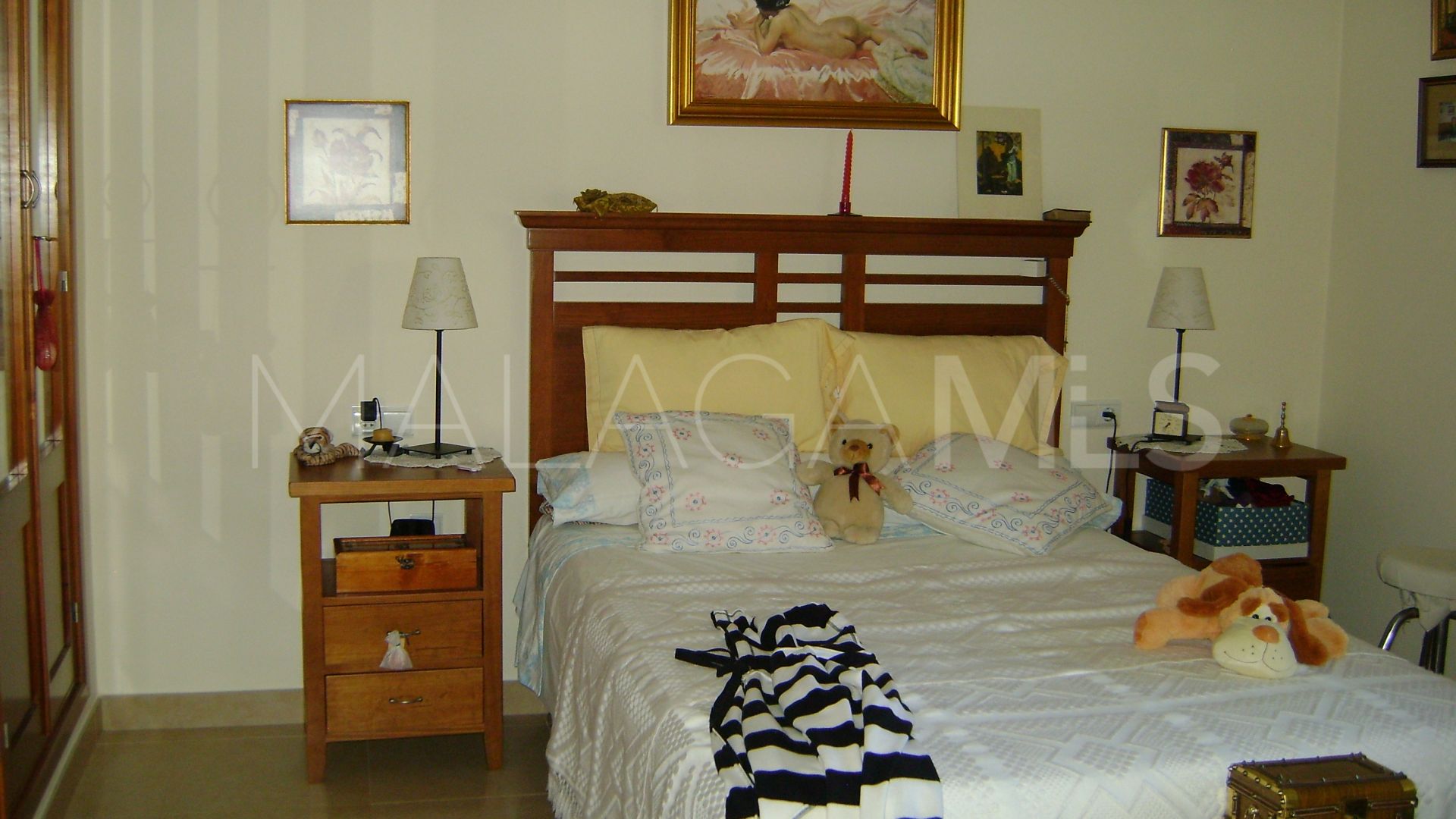 Se vende chalet in Cuevas del Becerro with 3 bedrooms