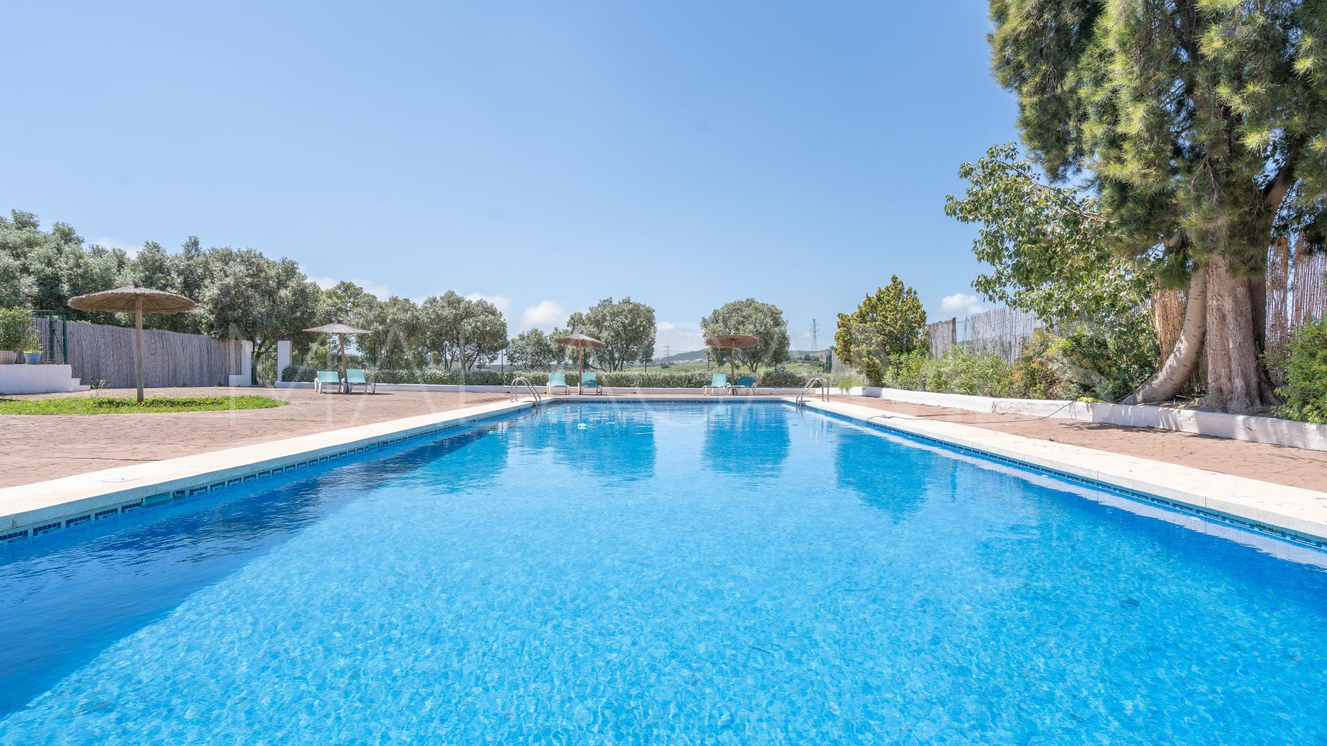 Lägenhet for sale in Estepona Golf