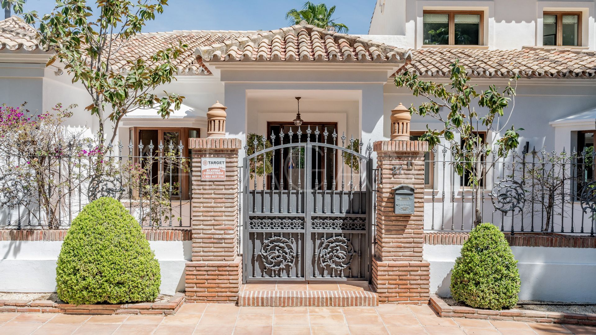 7 bedrooms house for sale in Las Brisas