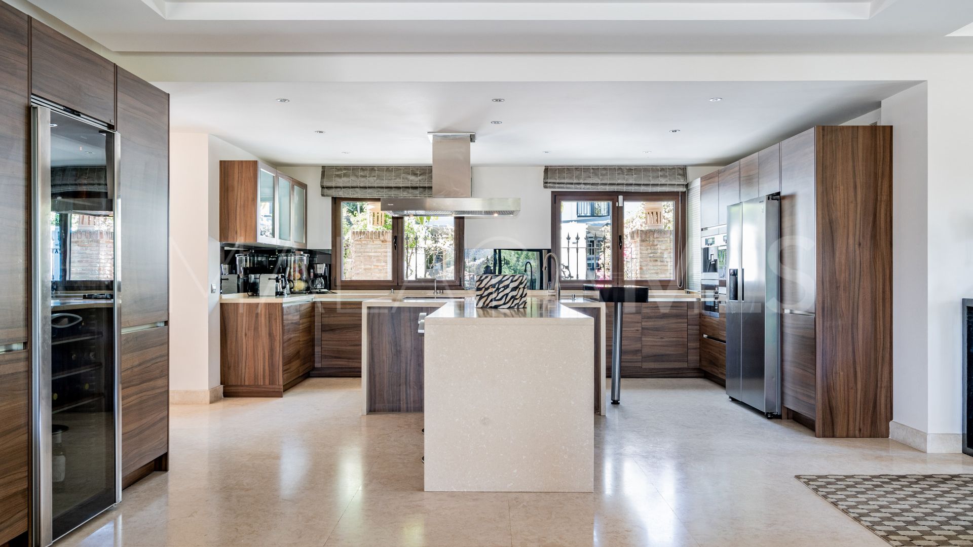 7 bedrooms house for sale in Las Brisas