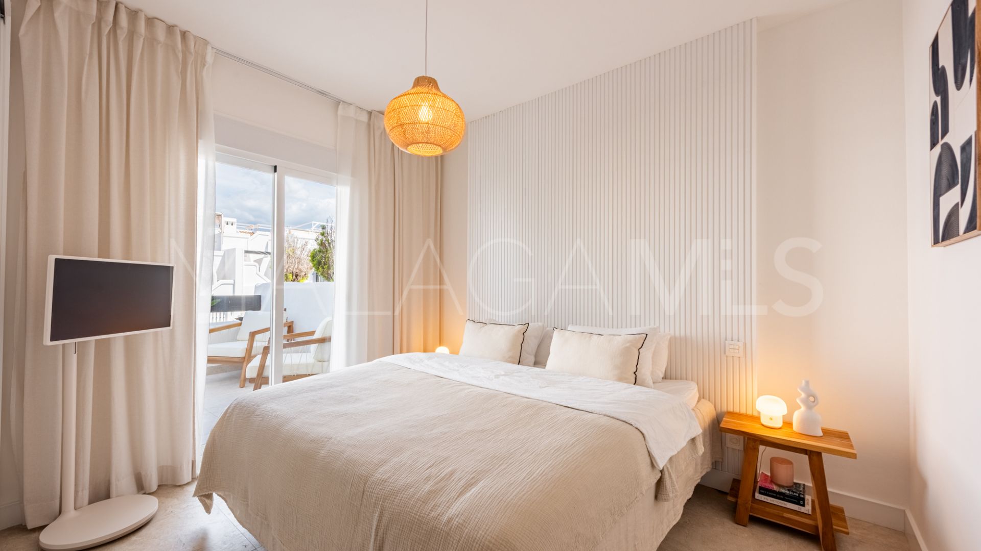 Appartement terrasse for sale in Aloha Mirasierra