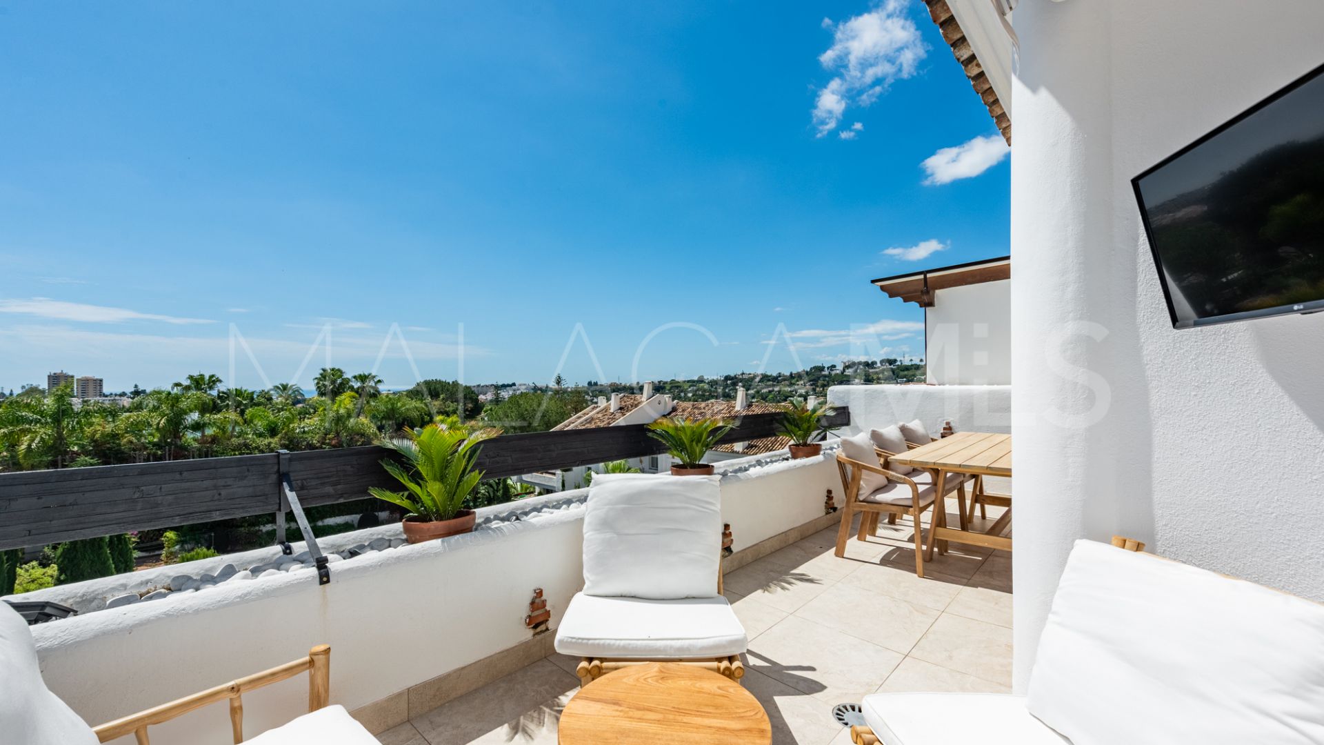 Appartement terrasse for sale in Aloha Mirasierra
