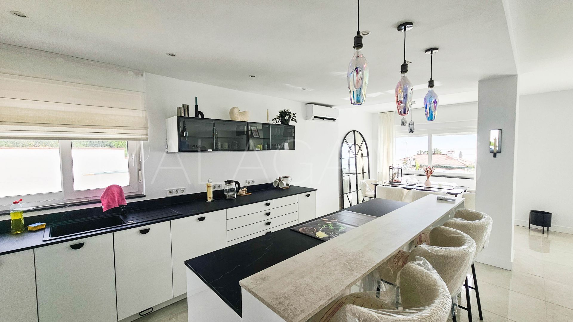 La Duquesa, villa de 4 bedrooms a la venta