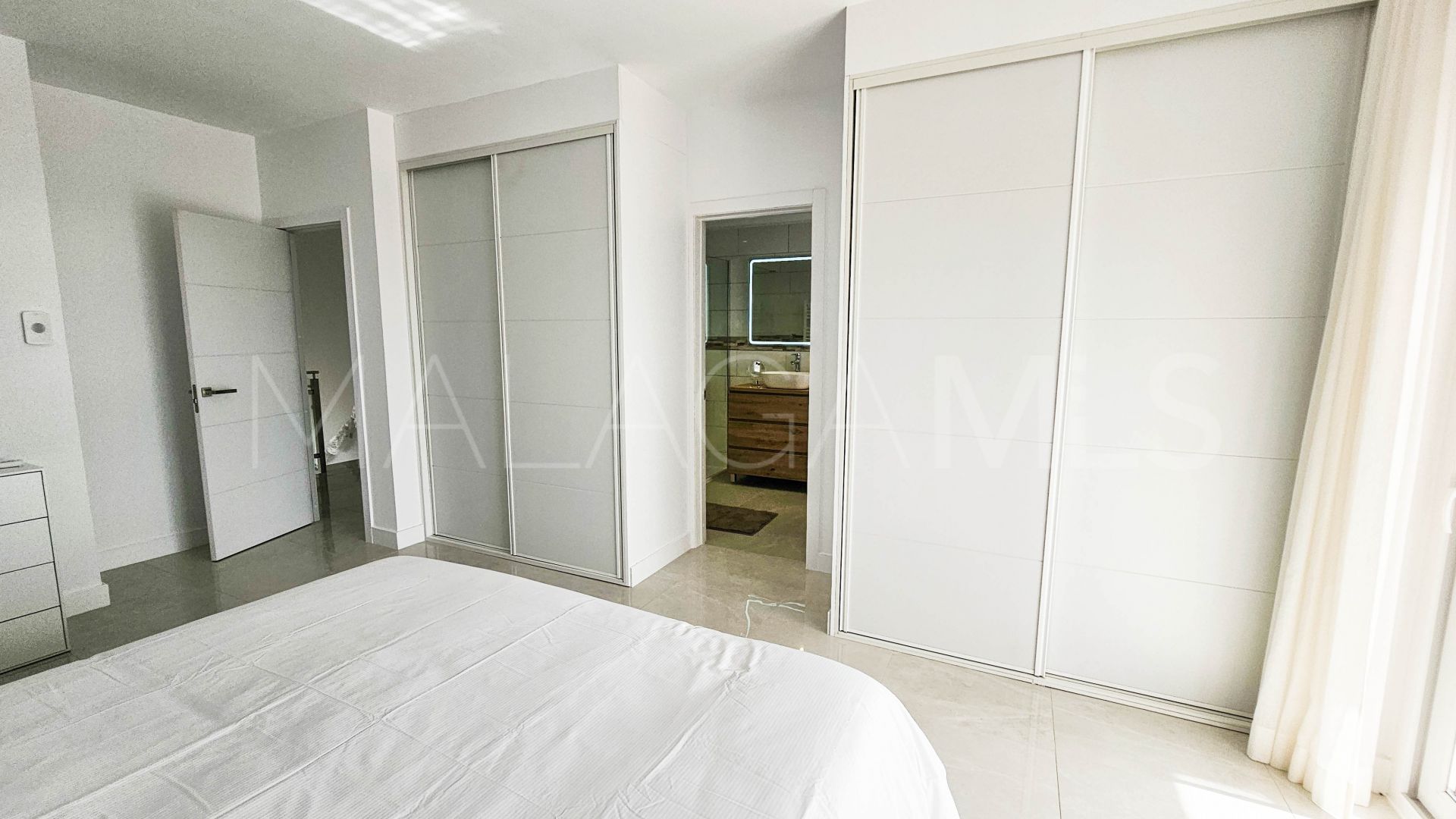 La Duquesa, villa de 4 bedrooms a la venta