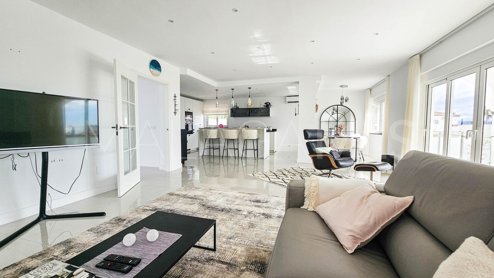 La Duquesa, villa de 4 bedrooms a la venta