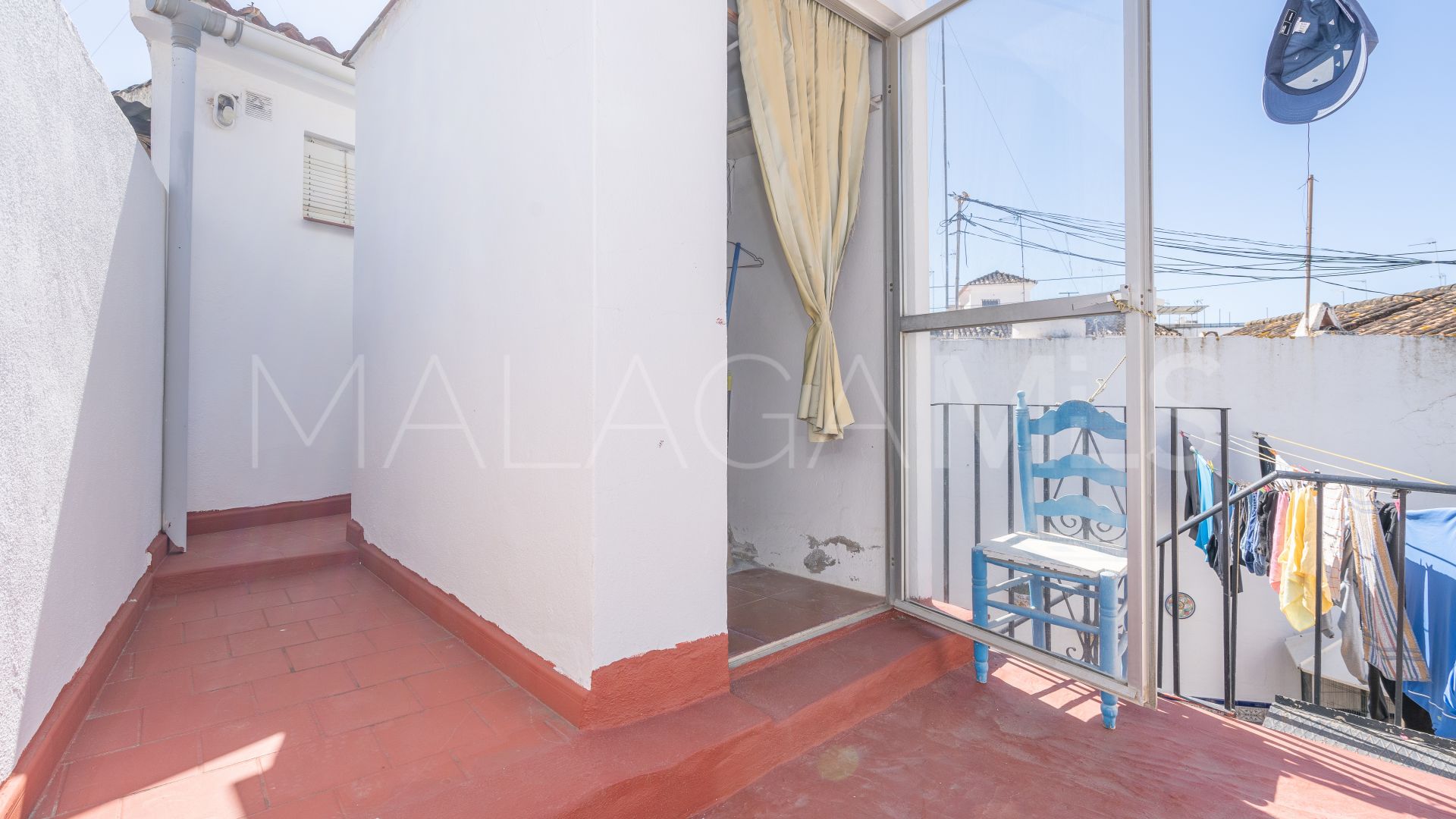 For sale Estepona Old Town town house with 5 bedrooms