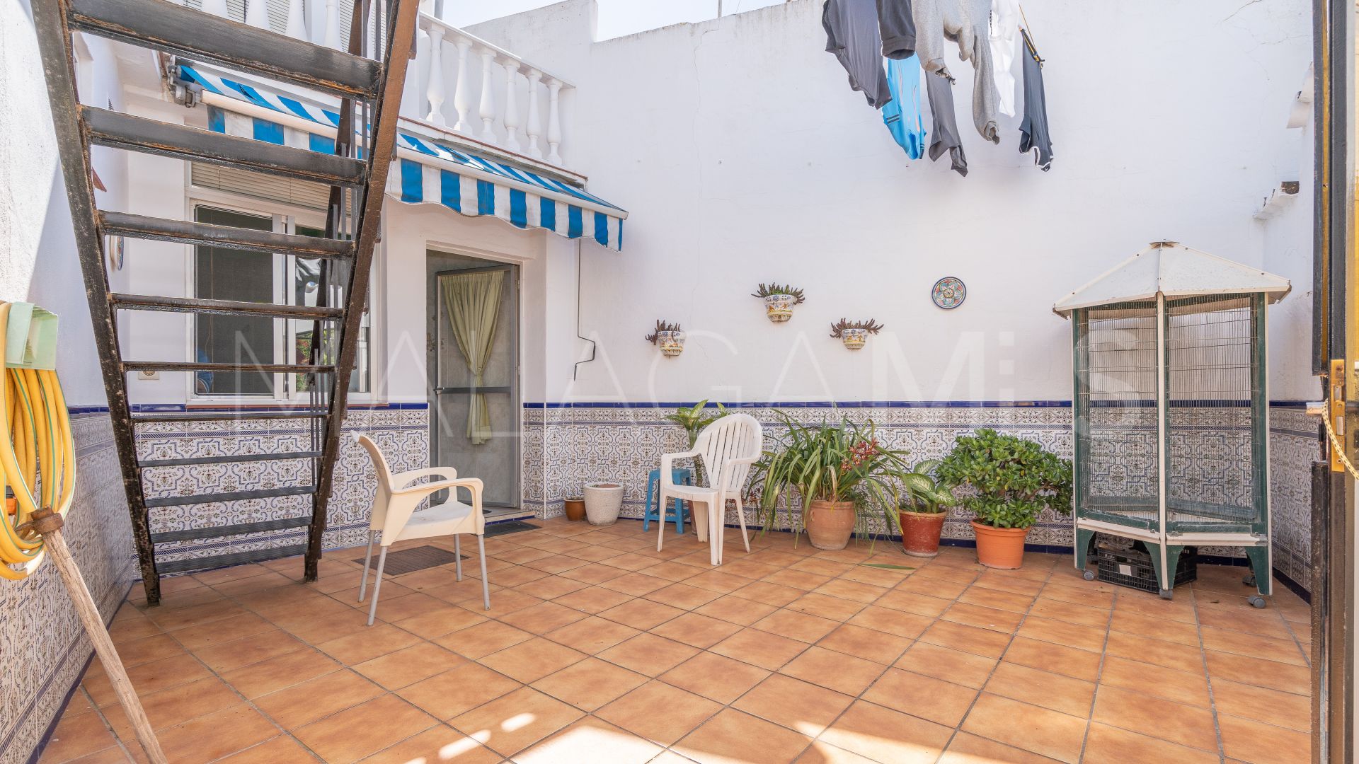For sale Estepona Old Town town house with 5 bedrooms