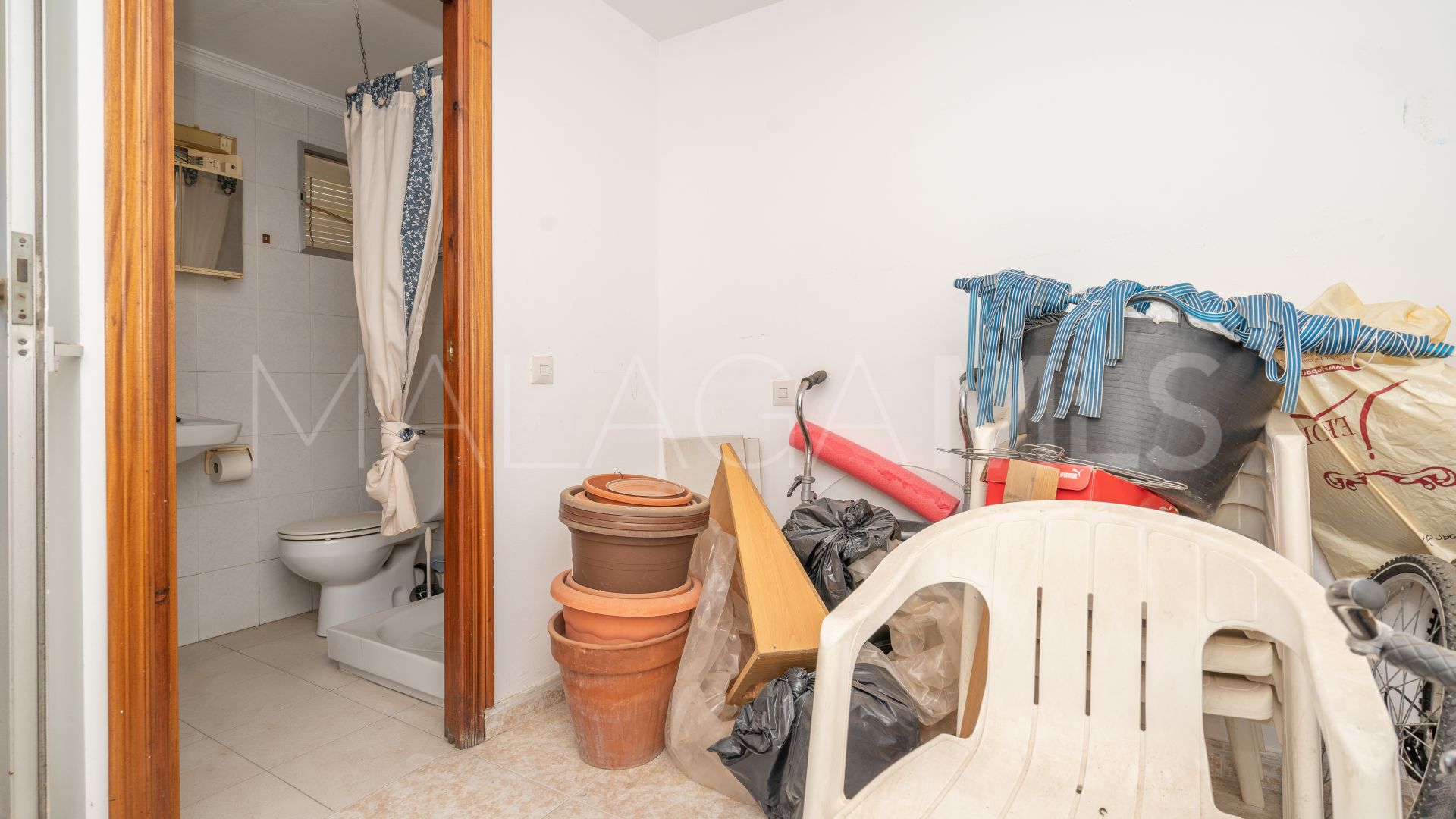 For sale Estepona Old Town town house with 5 bedrooms