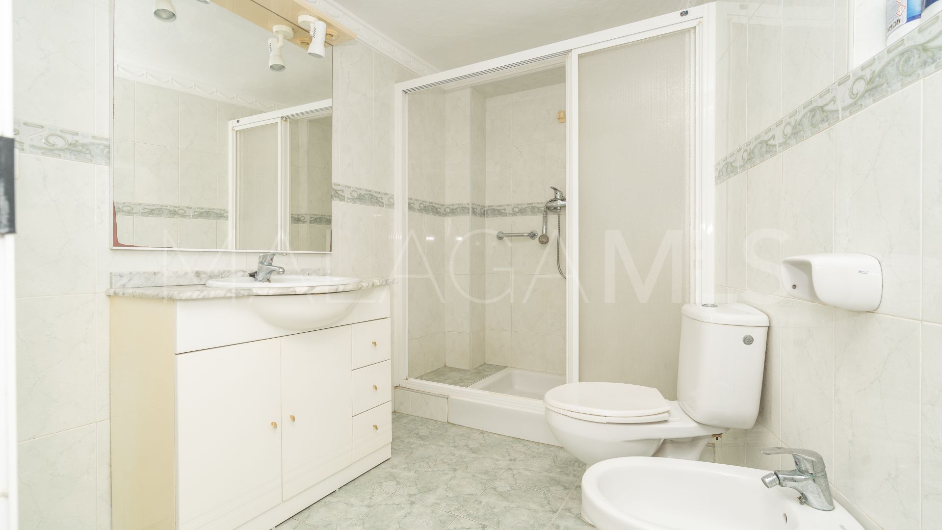For sale Estepona Old Town town house with 5 bedrooms