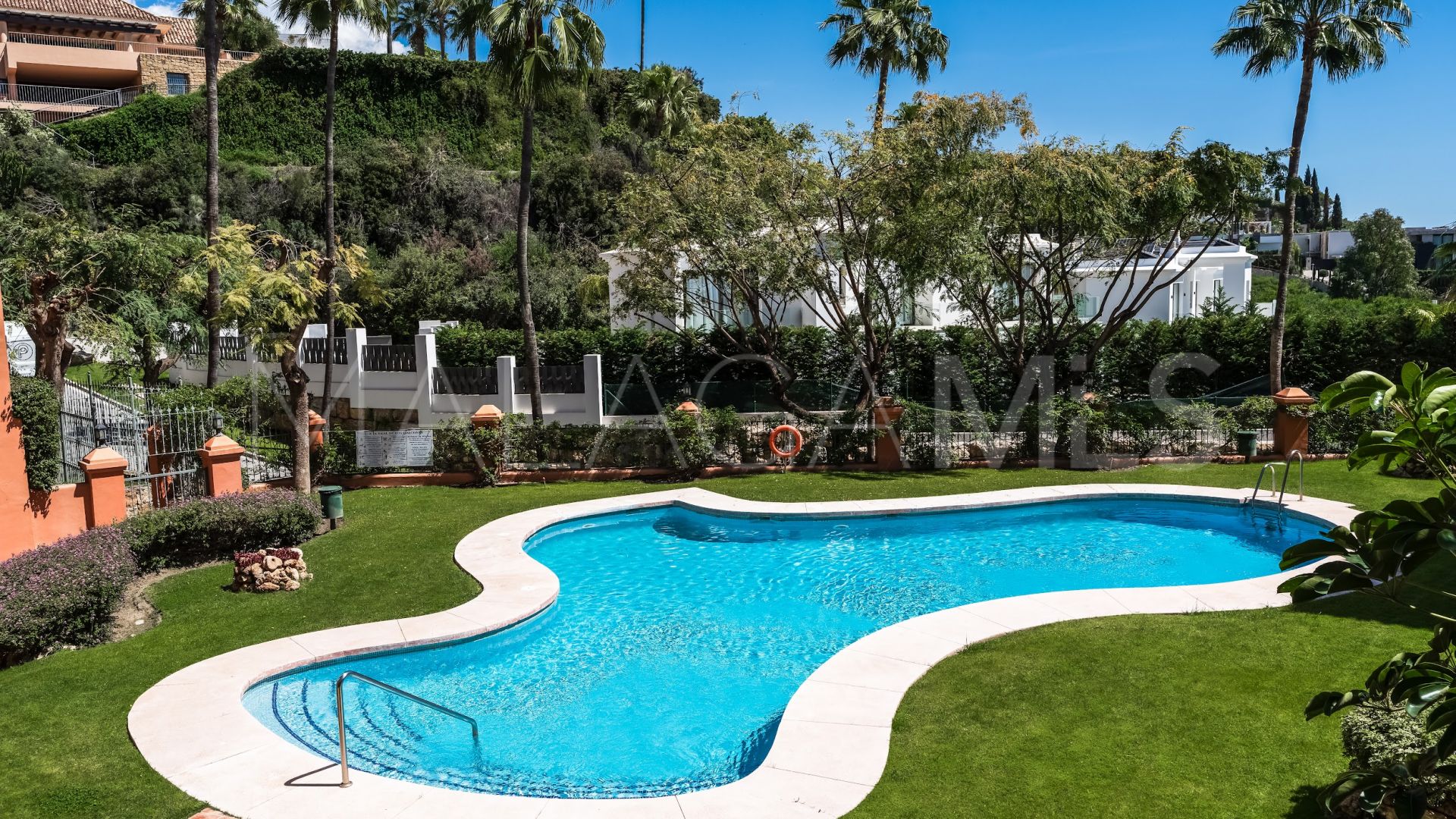 Apartamento for sale de 3 bedrooms in Benahavis