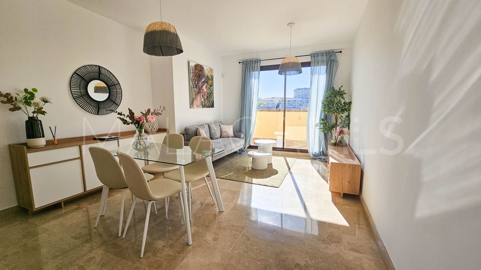 Penthouse with 2 bedrooms for sale in La Duquesa