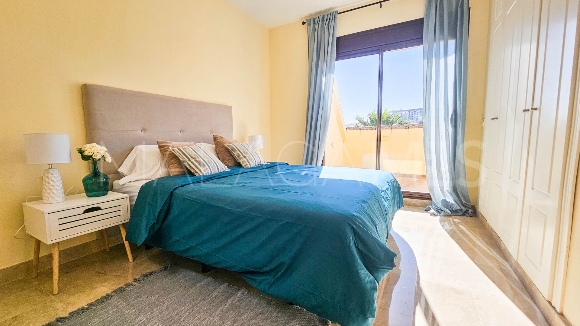 Penthouse with 2 bedrooms for sale in La Duquesa