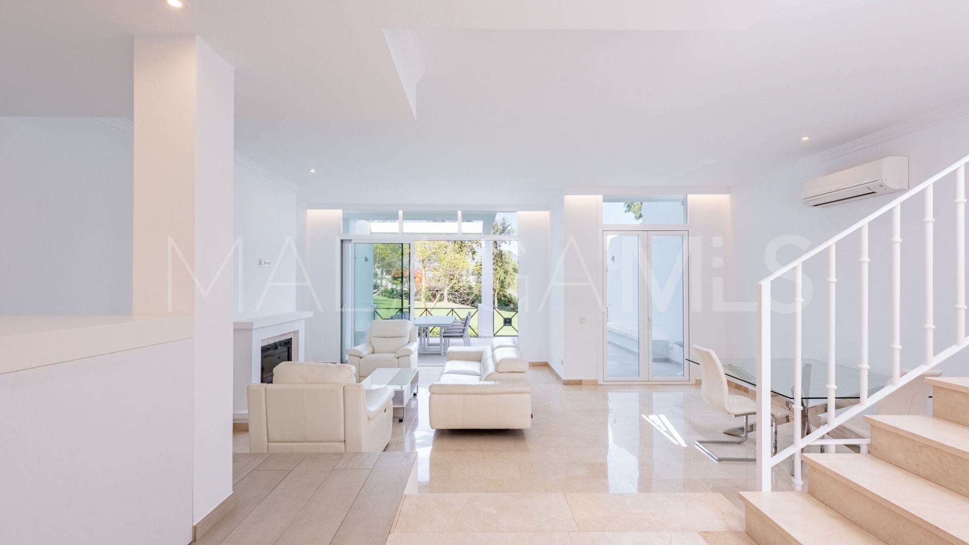 Radhus for sale in Benahavis