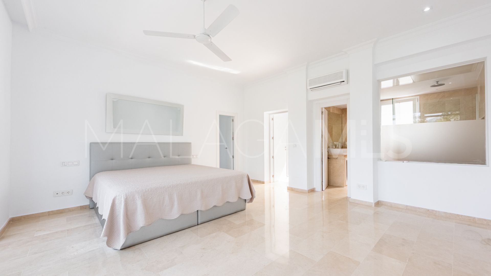 Radhus for sale in Benahavis