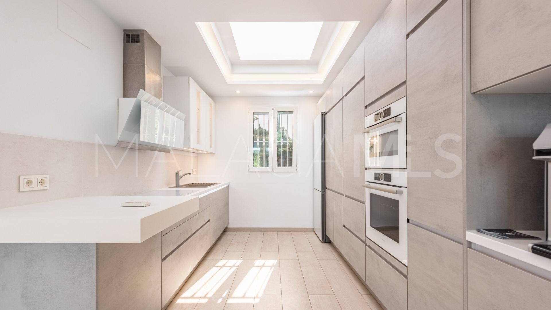 Radhus for sale in Benahavis