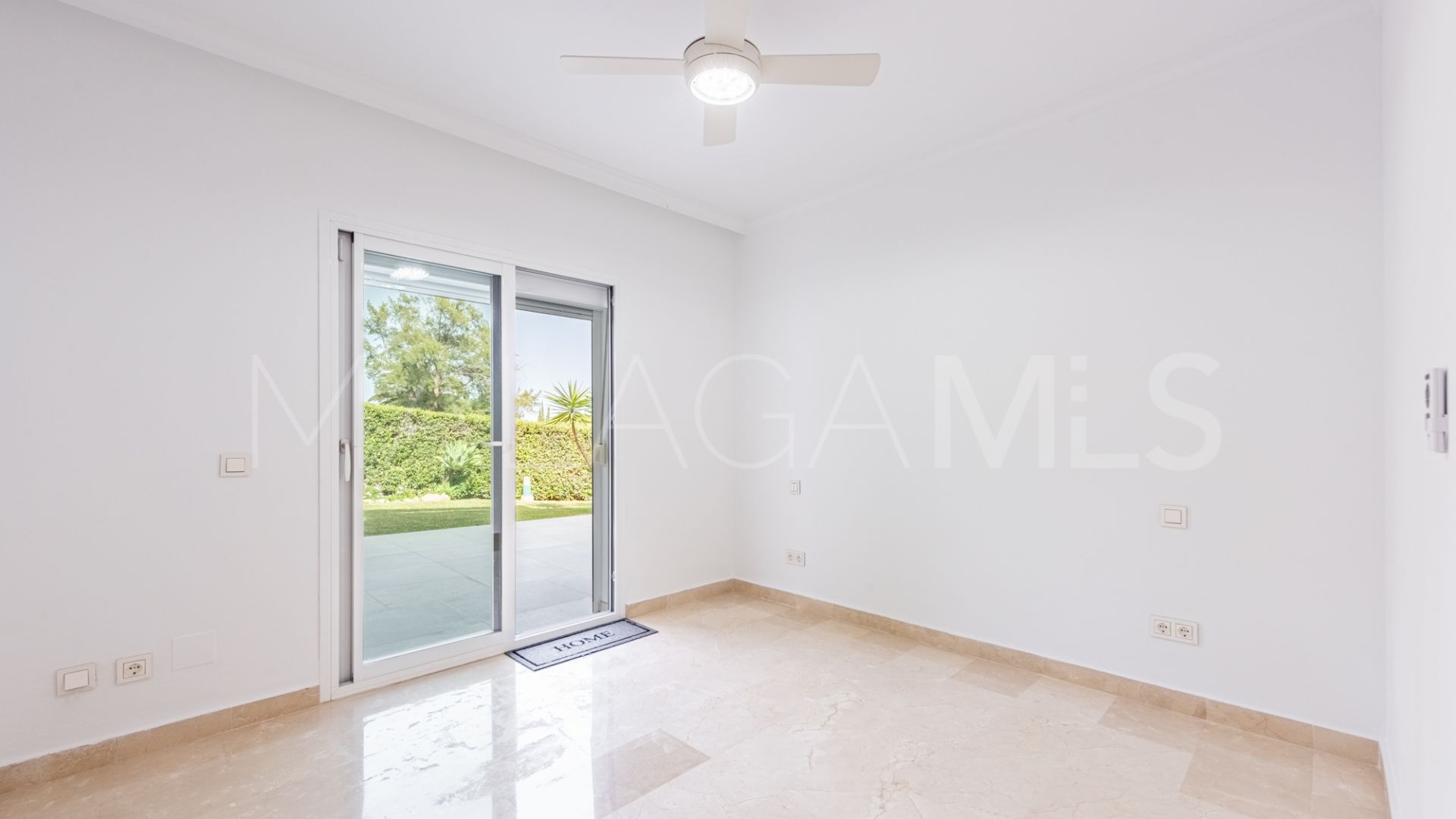 Radhus for sale in Benahavis