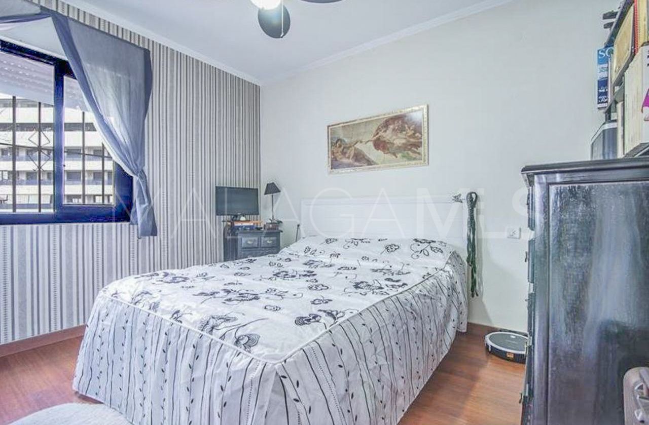 Appartement rez de chaussée for sale in Estepona Puerto
