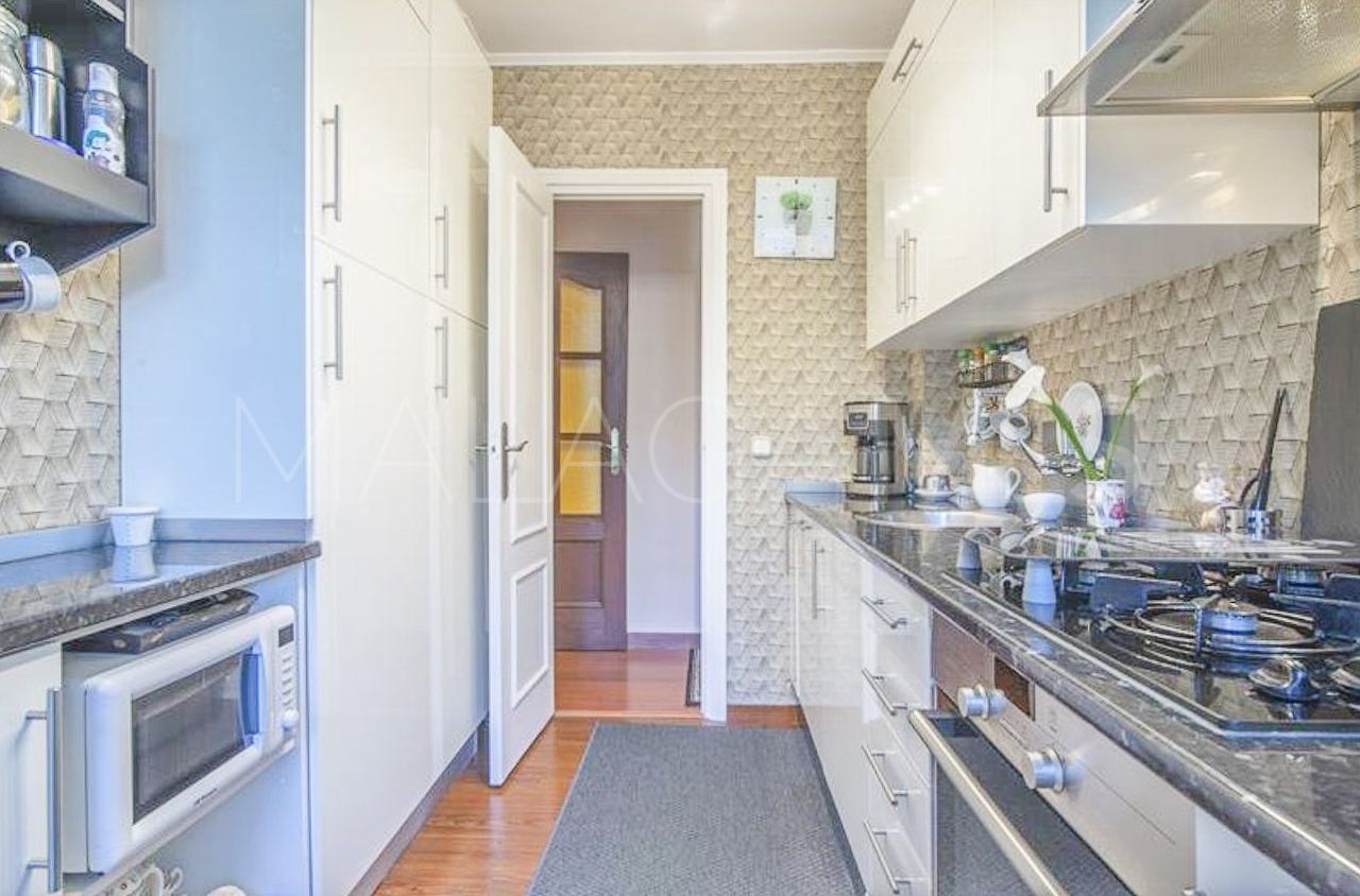Appartement rez de chaussée for sale in Estepona Puerto