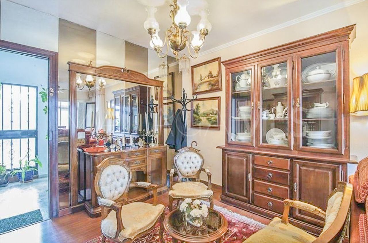 Appartement rez de chaussée for sale in Estepona Puerto