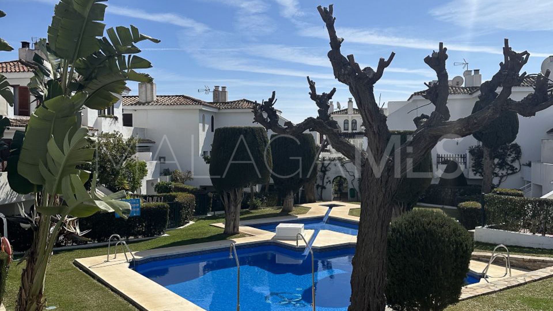 Maison de ville for sale in Estepona