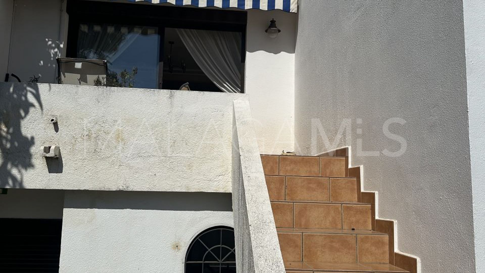 Maison de ville for sale in Estepona