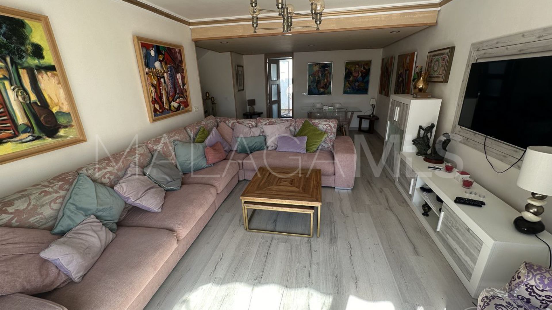 Maison de ville for sale in Estepona