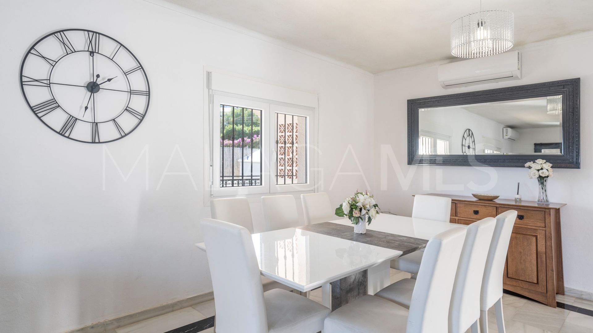 Villa for sale in Buenas Noches