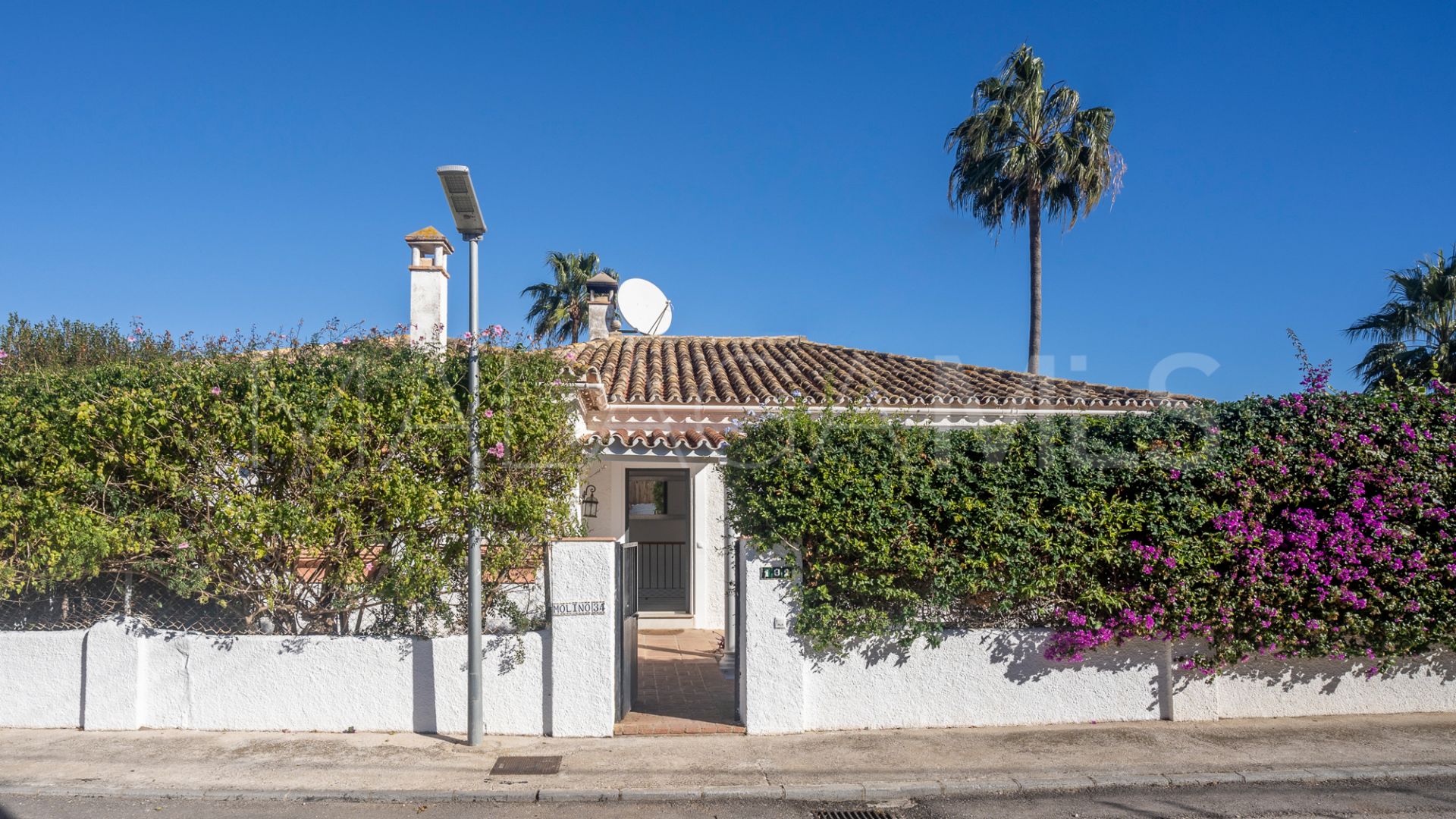 Villa for sale in Buenas Noches