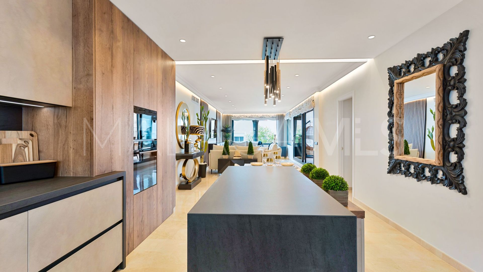 3 bedrooms penthouse for sale in Marbella Centro