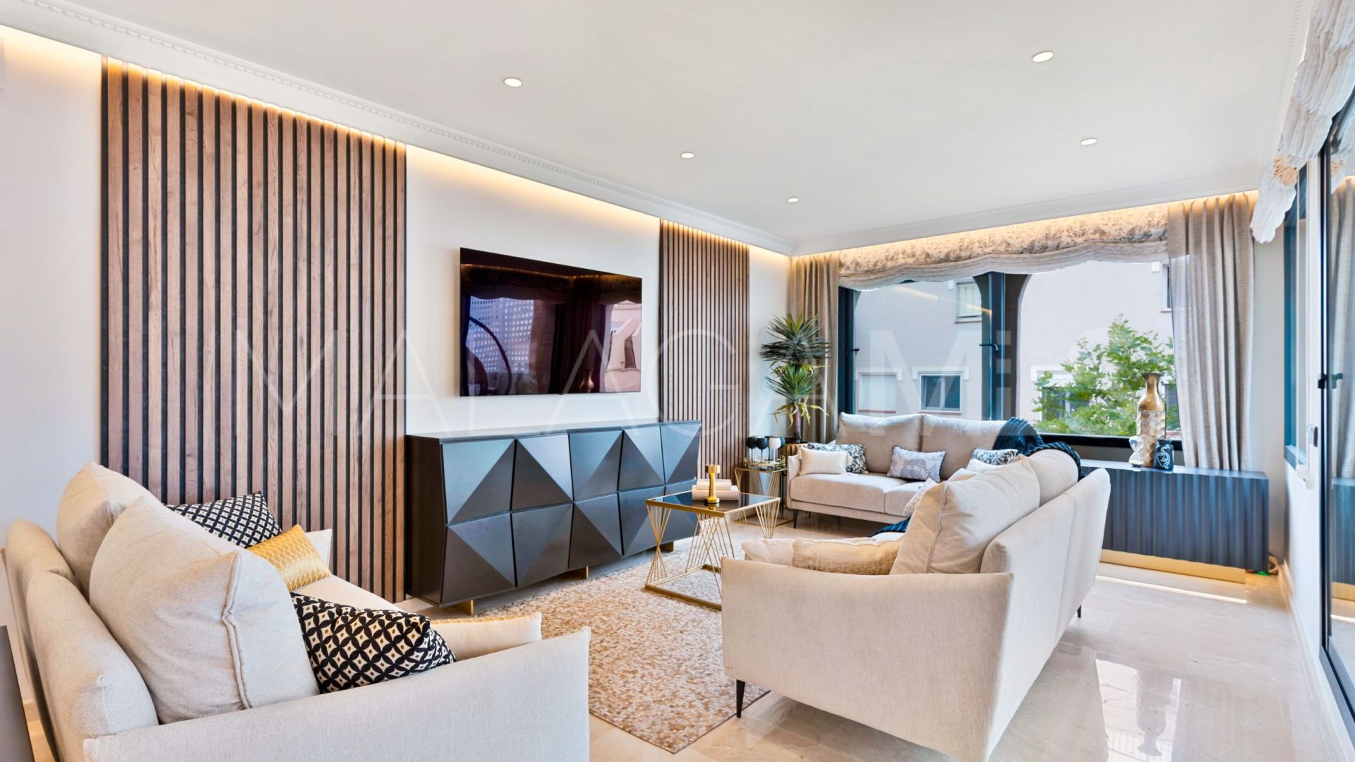 3 bedrooms penthouse for sale in Marbella Centro