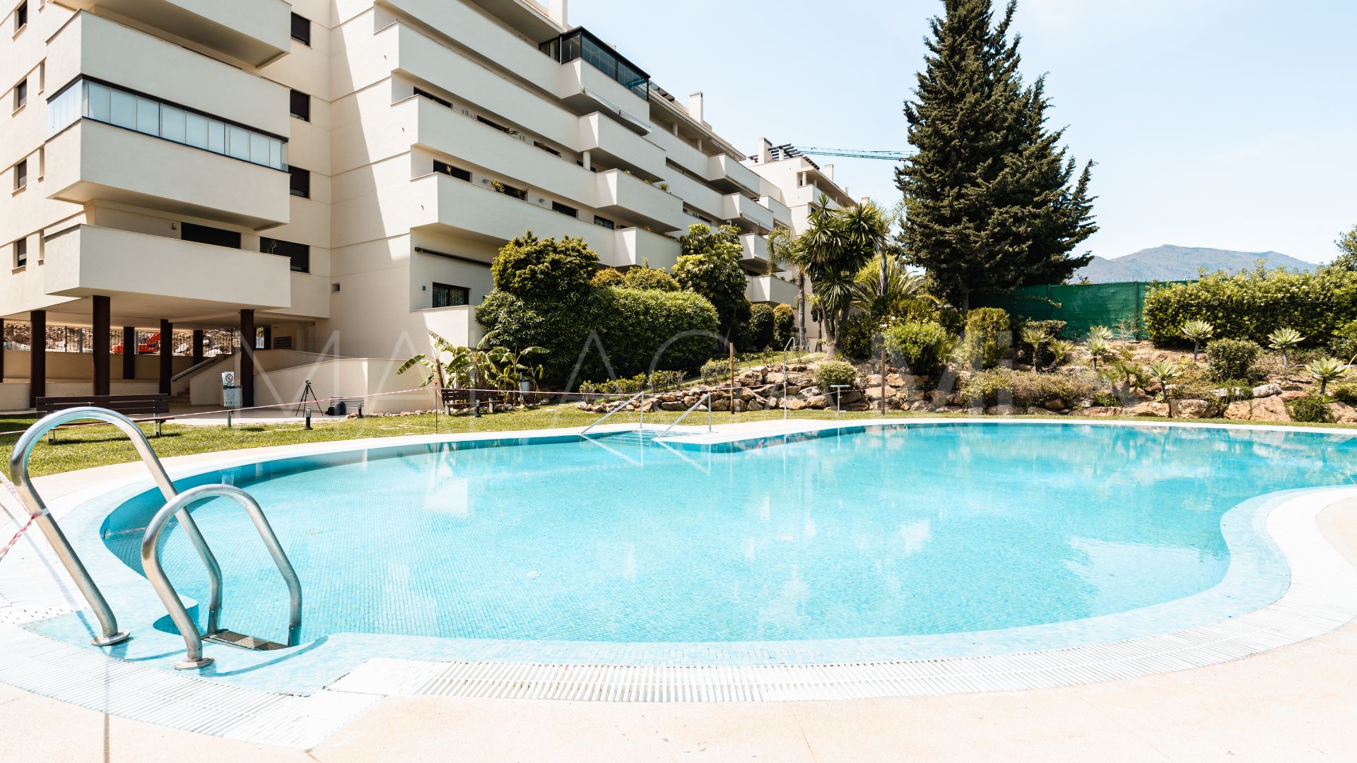 3 bedrooms apartment in Estepona Town for sale