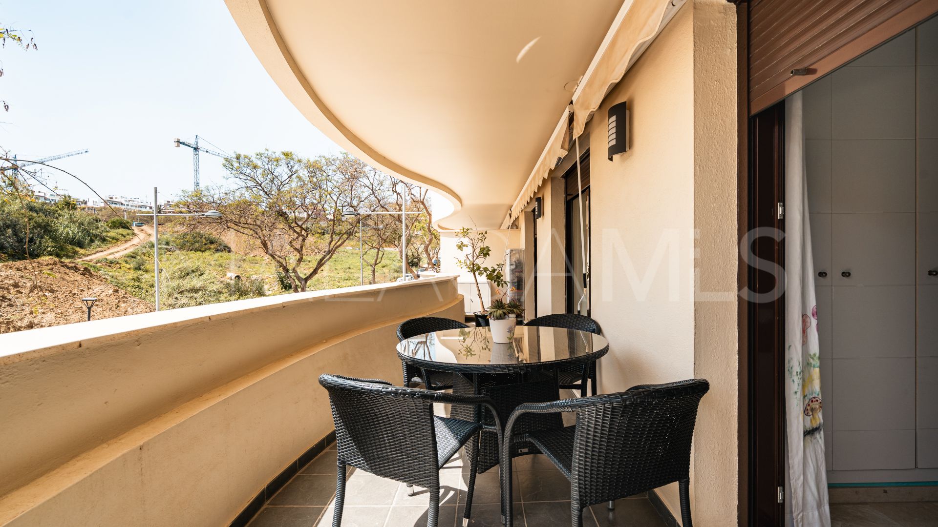 3 bedrooms apartment in Estepona Town for sale