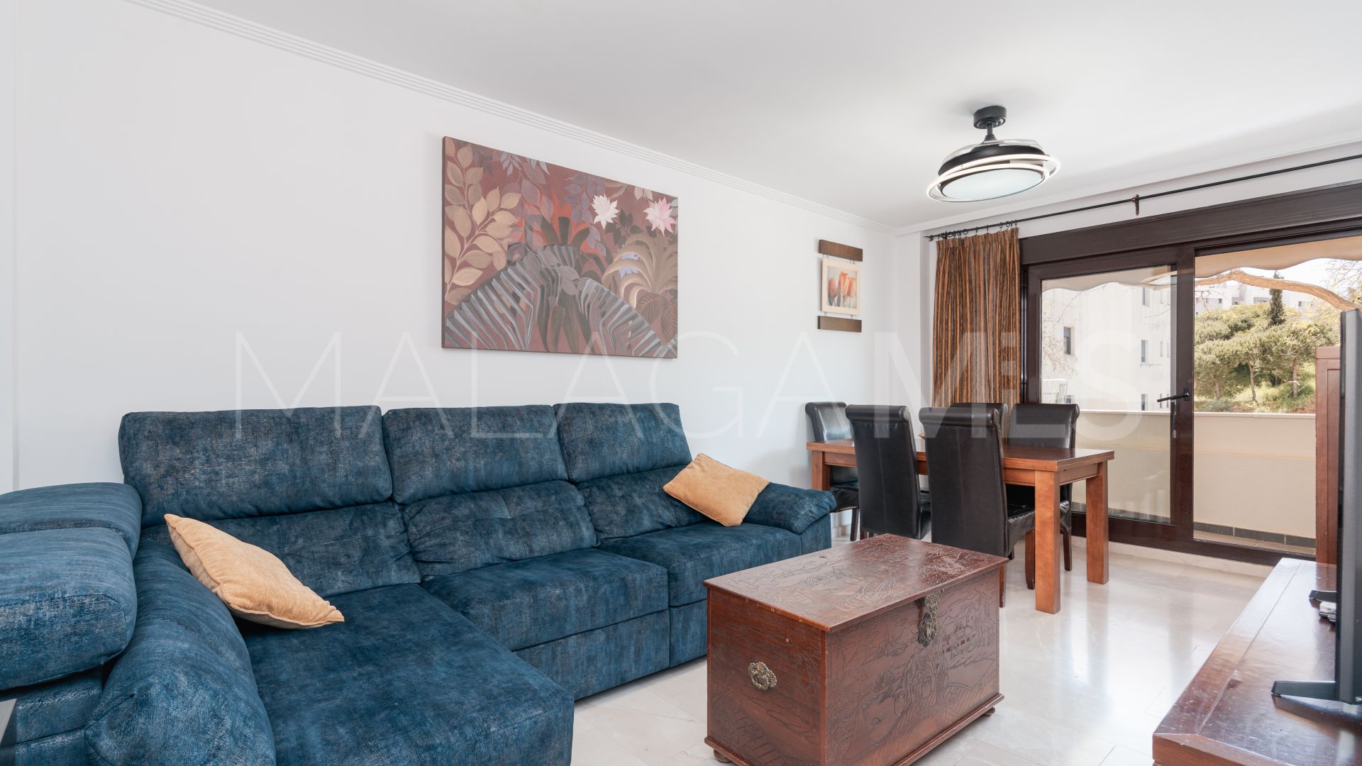 3 bedrooms apartment in Estepona Town for sale