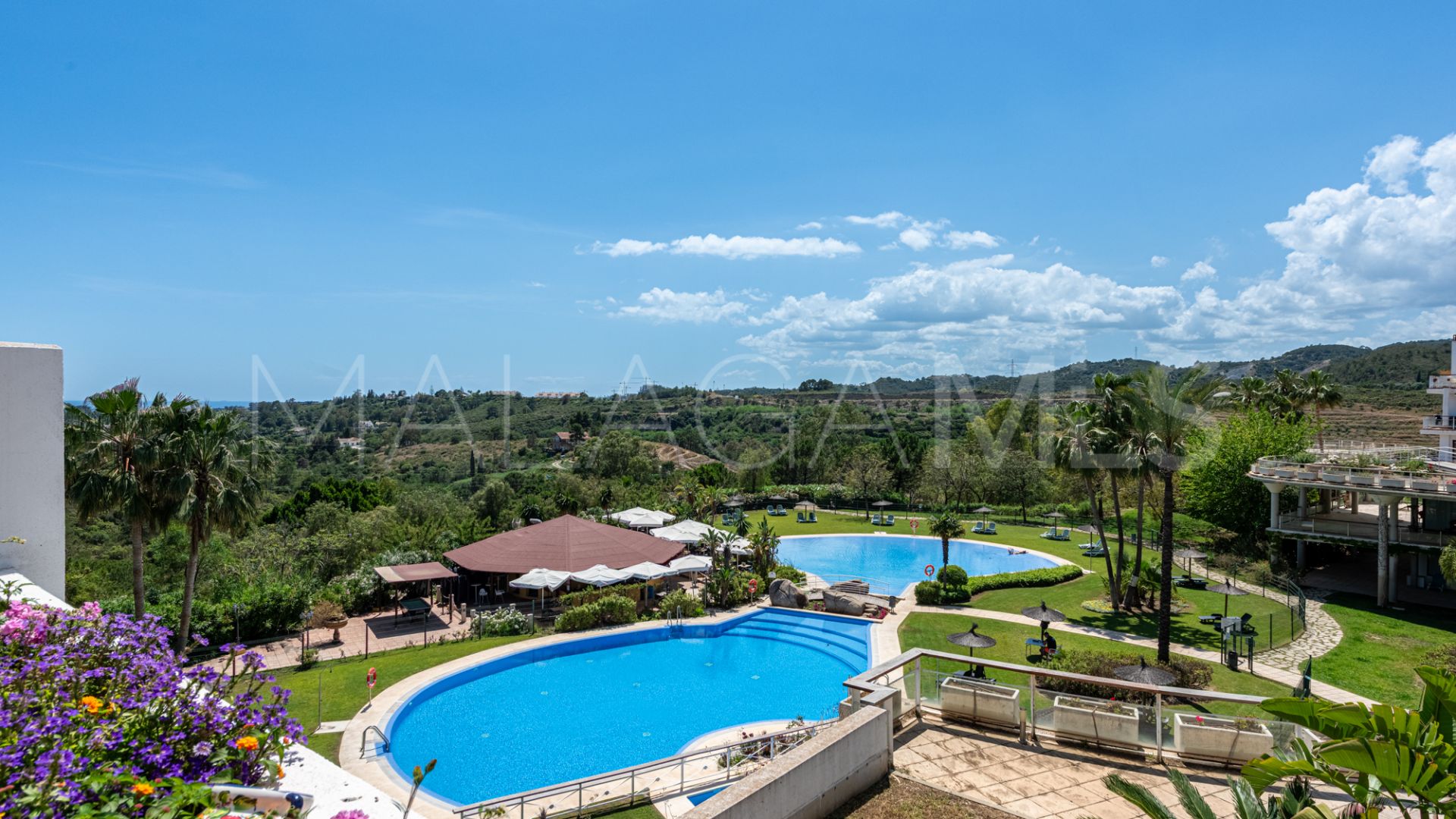 Se vende apartamento in Benahavis with 2 bedrooms