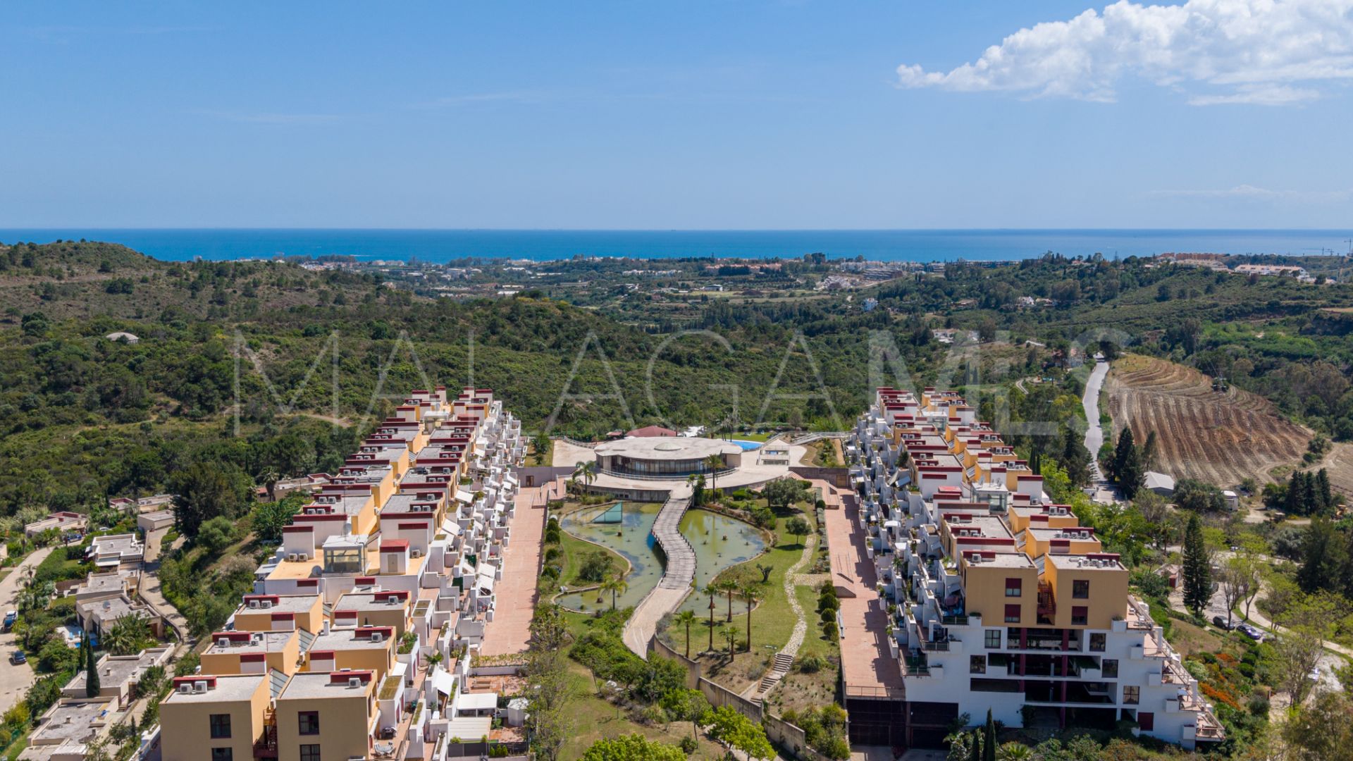 Se vende apartamento in Benahavis with 2 bedrooms