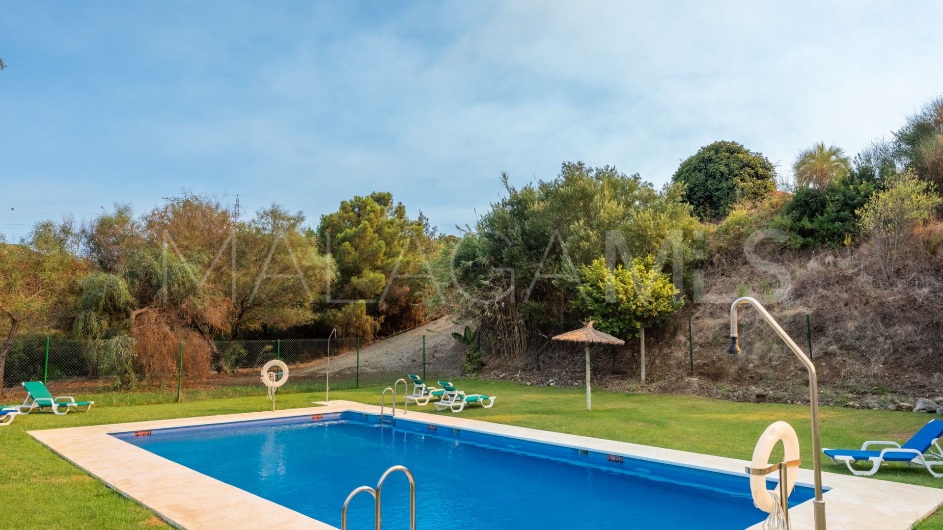 Se vende apartamento in Benahavis with 2 bedrooms
