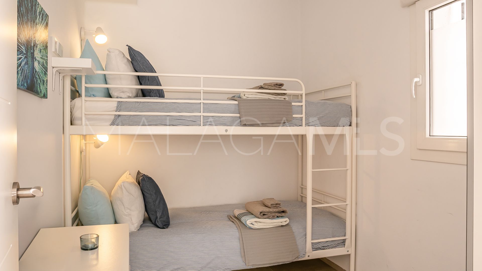 Lägenhet for sale in Playas del Duque