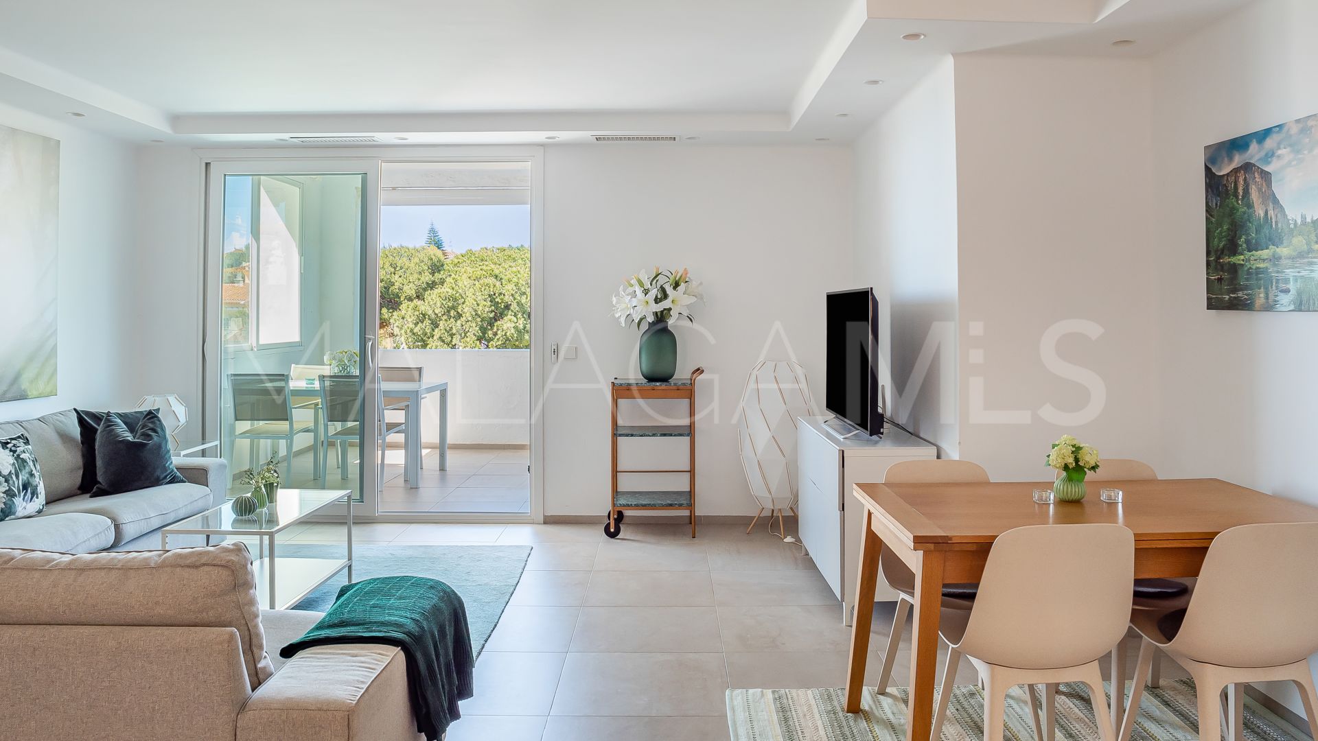 Lägenhet for sale in Playas del Duque