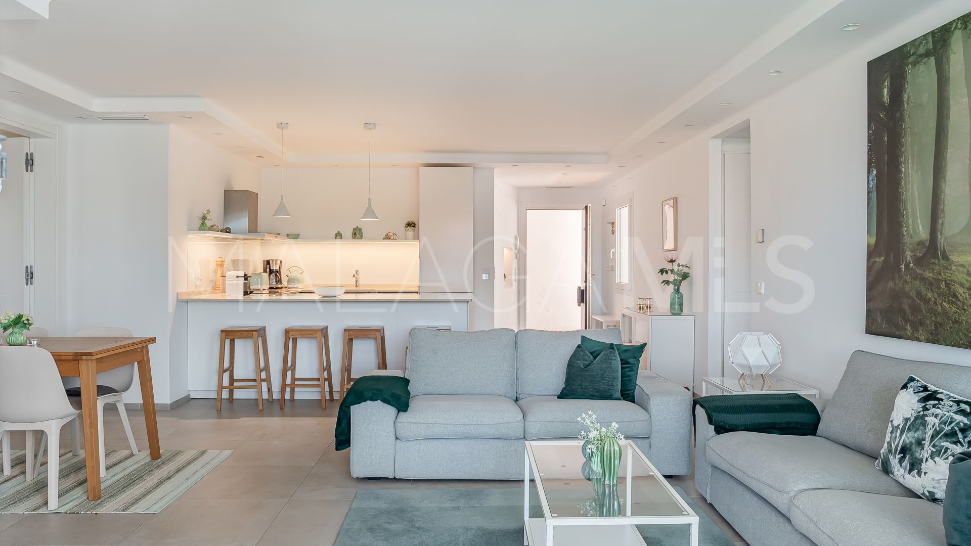 Lägenhet for sale in Playas del Duque