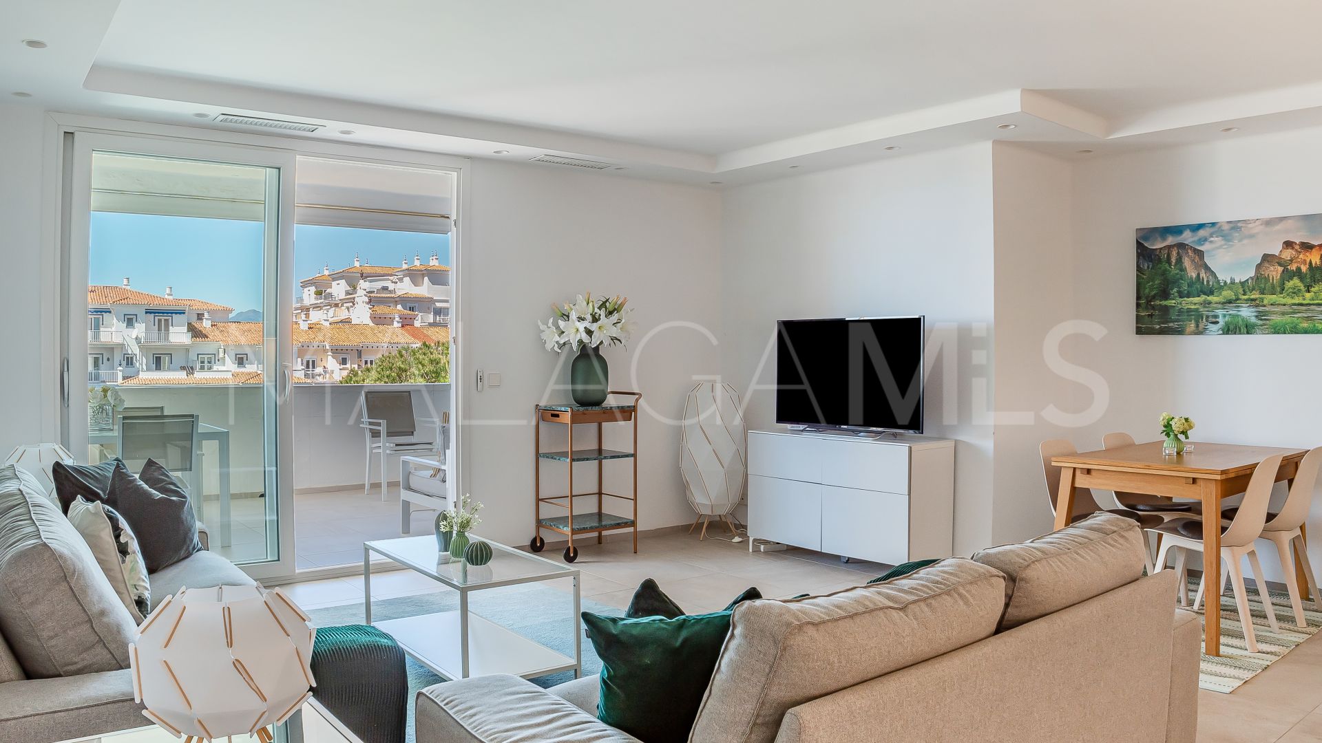 Lägenhet for sale in Playas del Duque