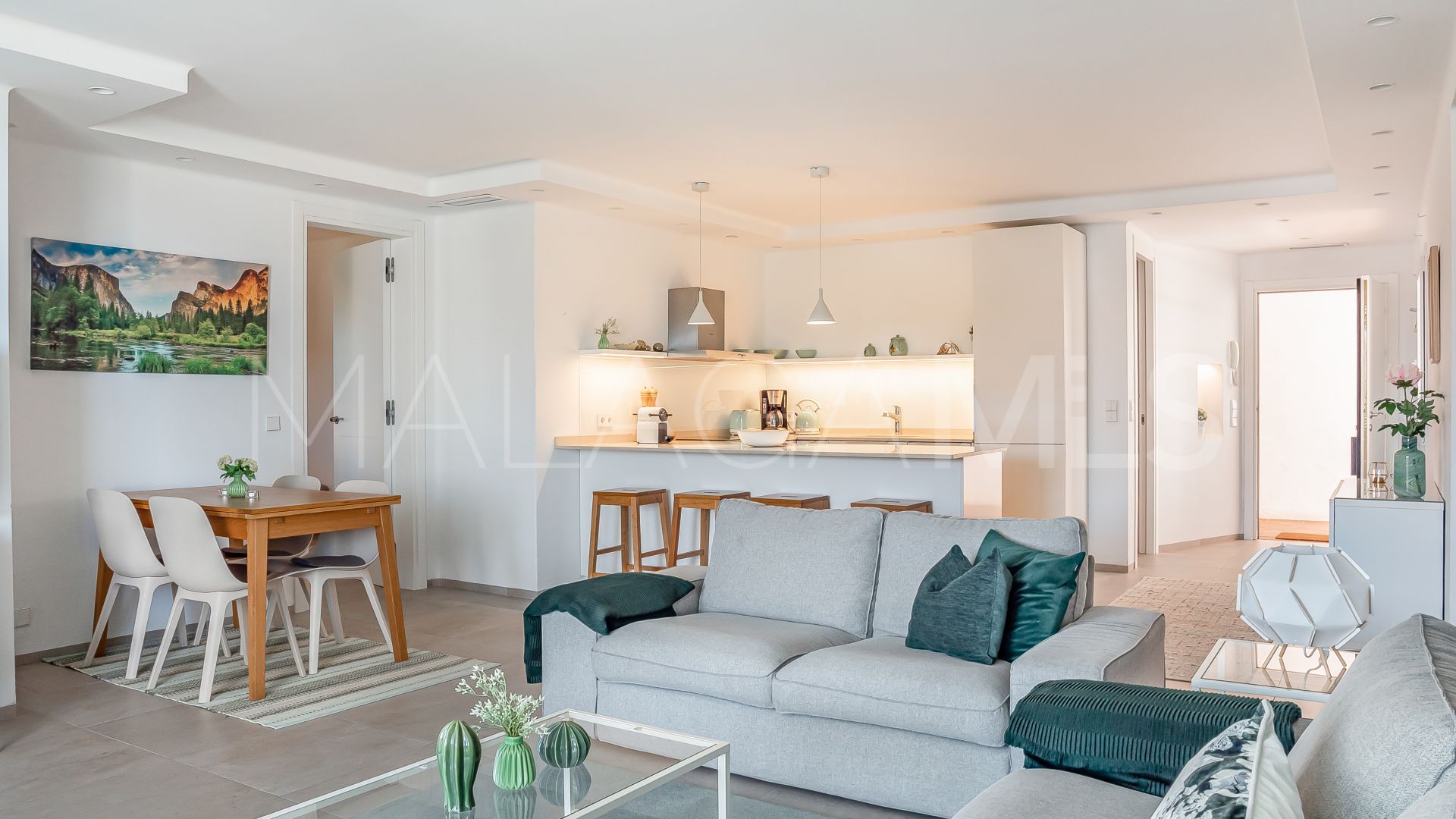 Lägenhet for sale in Playas del Duque