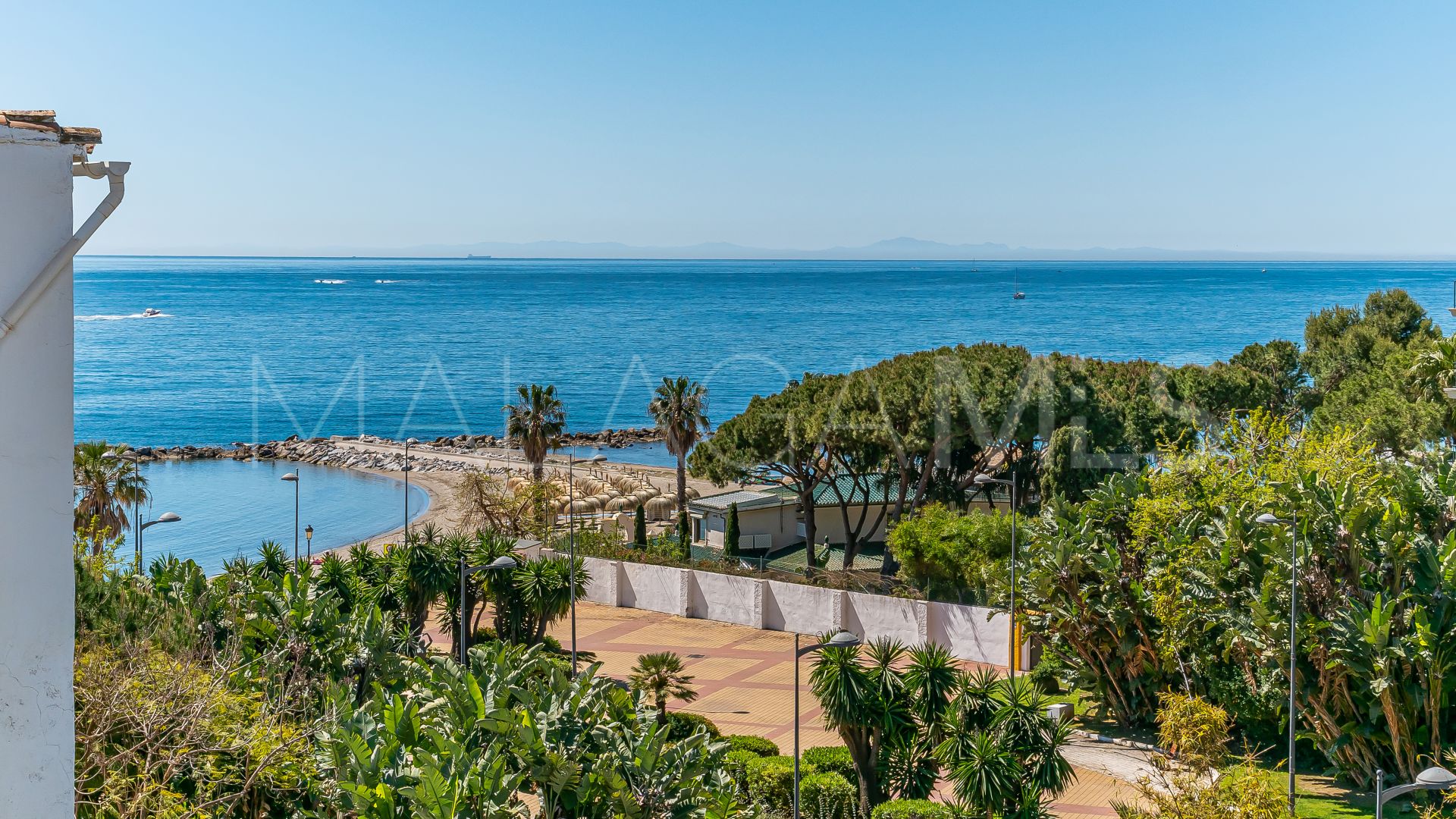 Lägenhet for sale in Playas del Duque