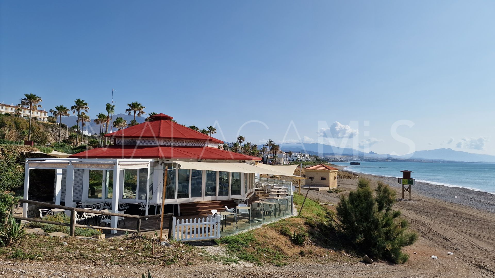 Markplanslägenhet for sale in Bahia de Casares