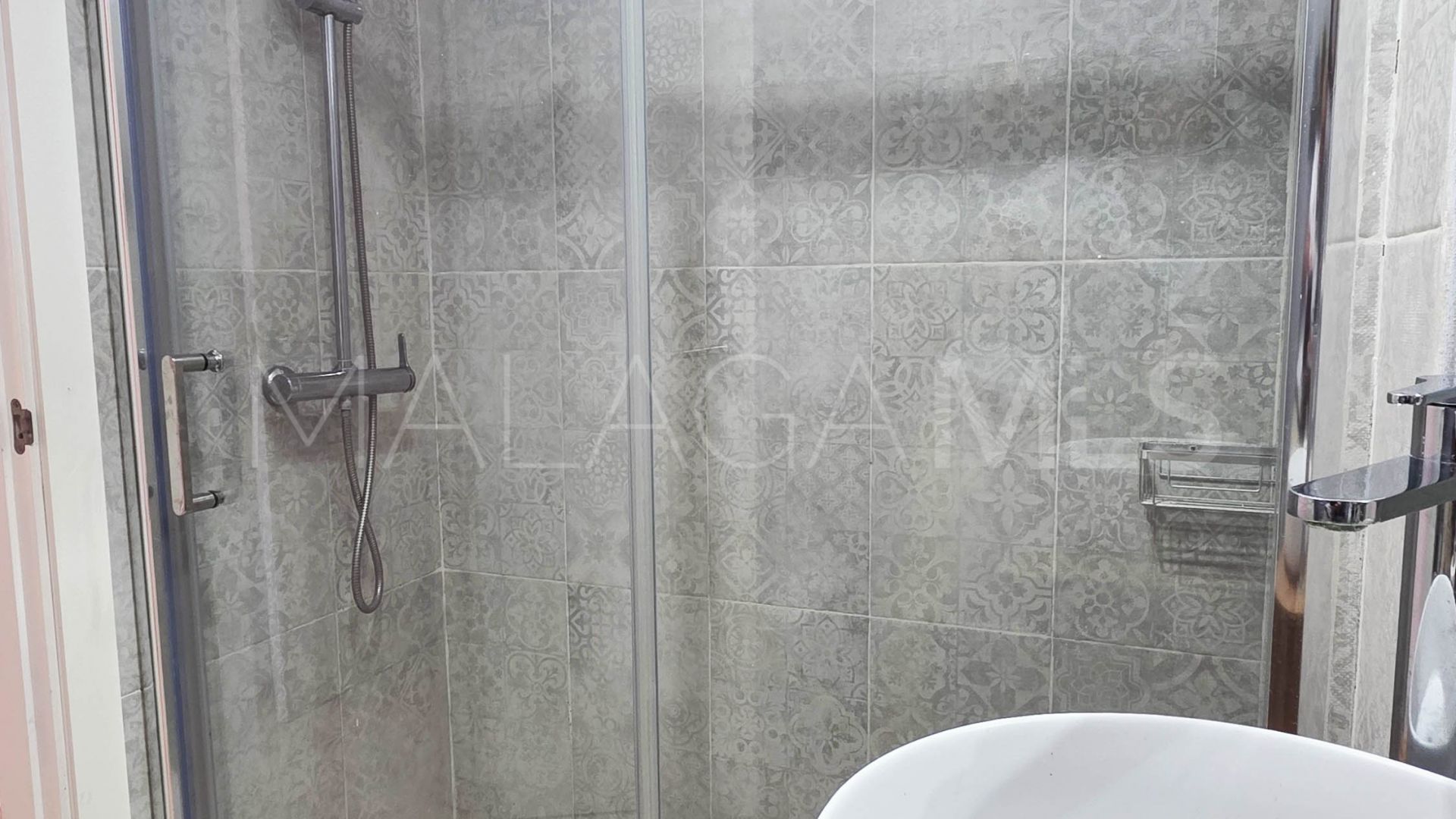 Markplanslägenhet for sale in Bahia de Casares