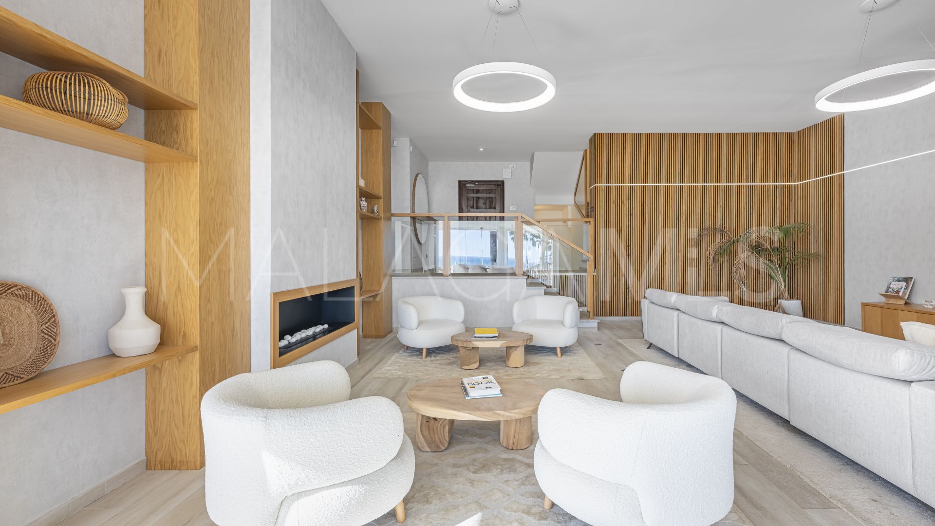 Villa for sale in La Duquesa