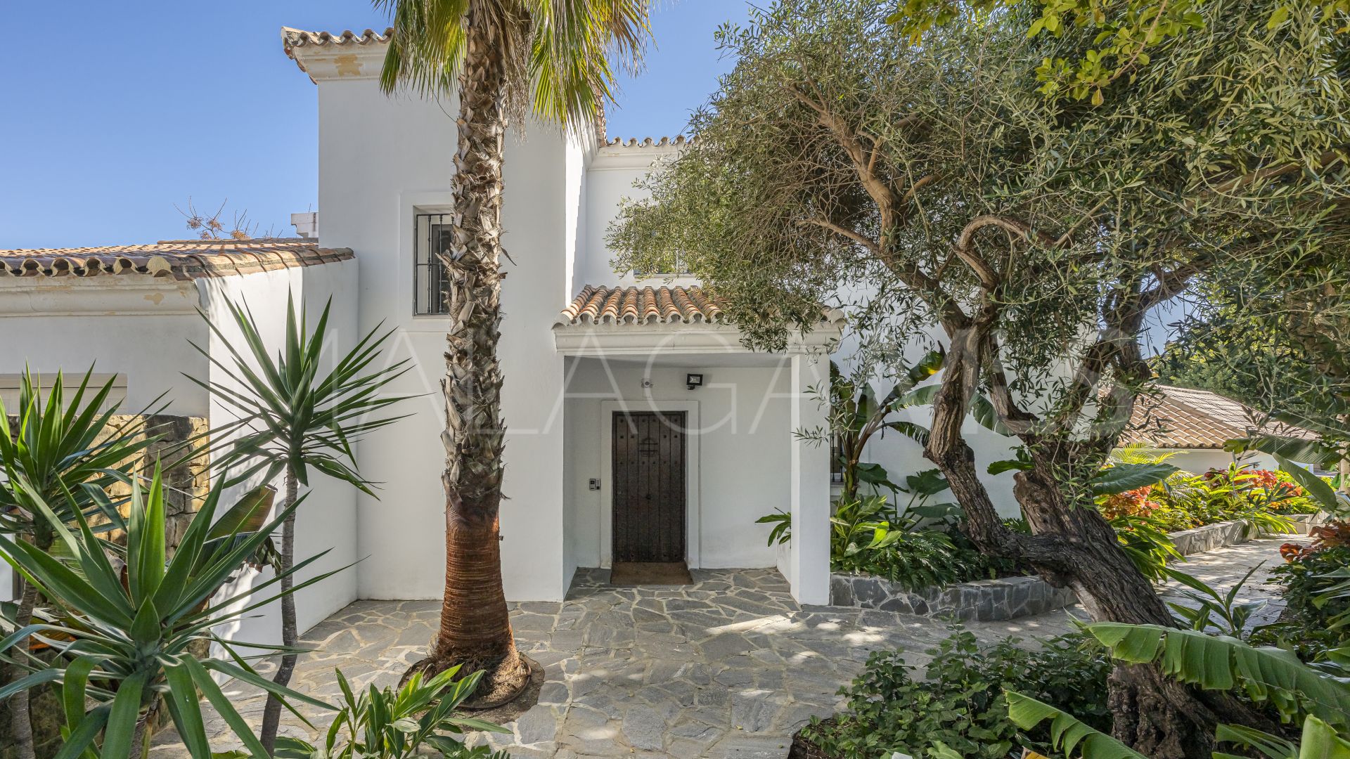 Villa for sale in La Duquesa